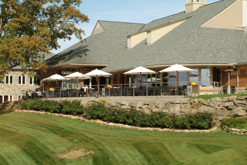 Inn At Lenape Heights-Golf Resort And Event Center Ford City Exterior photo