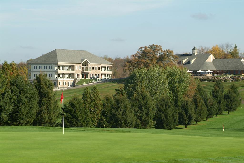 Inn At Lenape Heights-Golf Resort And Event Center Ford City Exterior photo