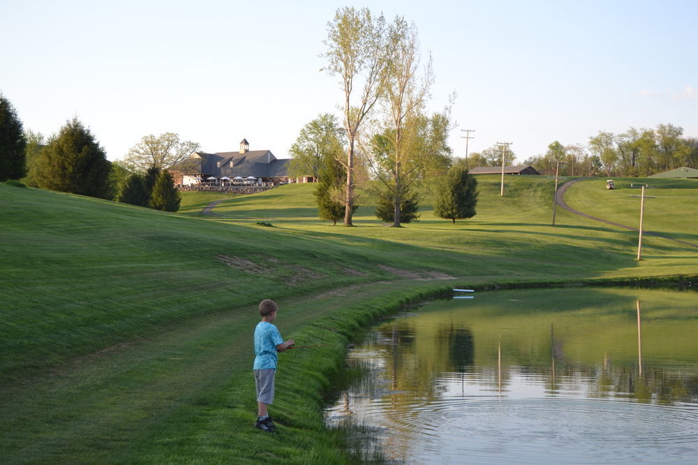 Inn At Lenape Heights-Golf Resort And Event Center Ford City Exterior photo